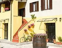 Alojamento de Acomodação e Pequeno-almoço Casa Cantone Foligno *
